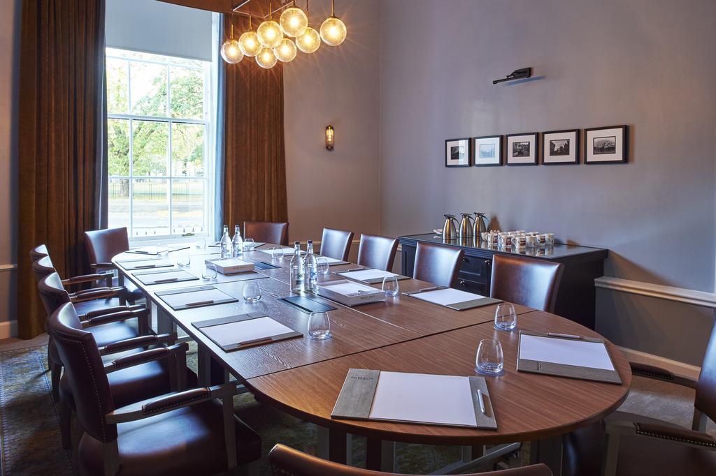 Kimpton Charlotte Square By Ihg Hotel Edinburgh Eksteriør billede The boardroom at the National Maritime Museum